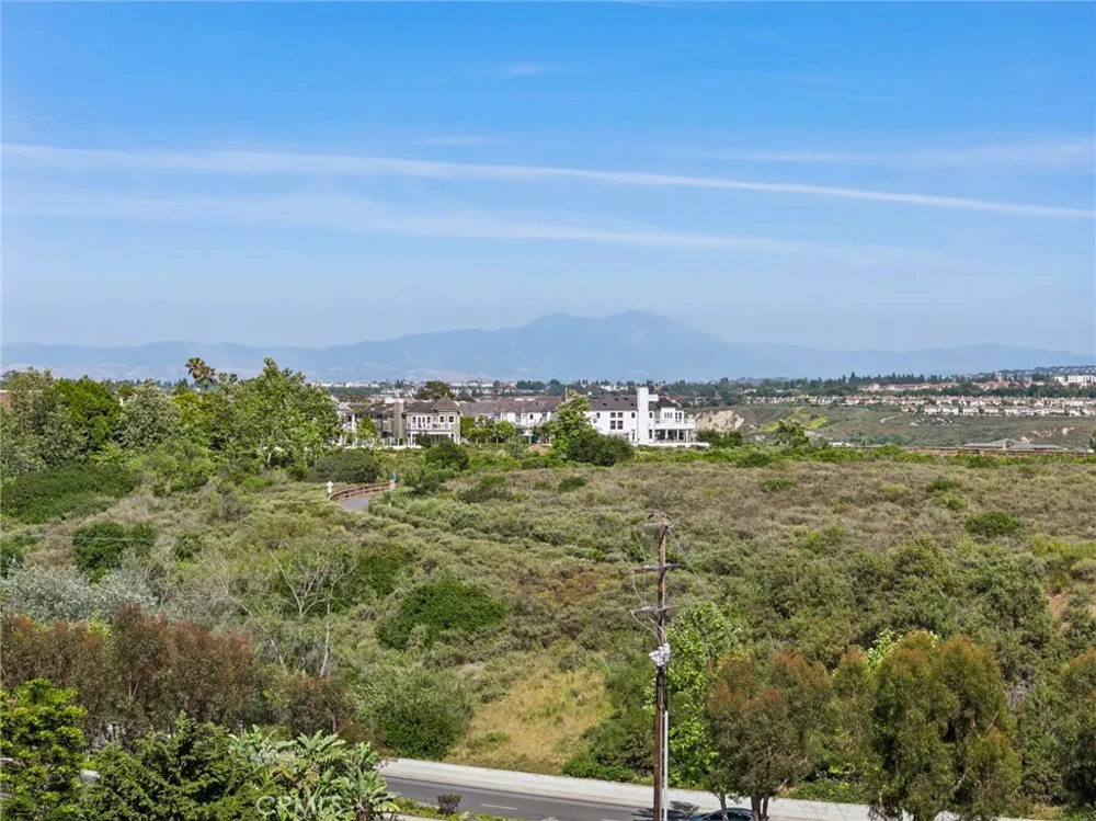 608 Saint James Place Newport Beach, CA 92663