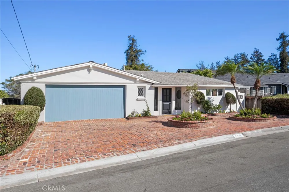 608 Saint James Place Newport Beach, CA 92663