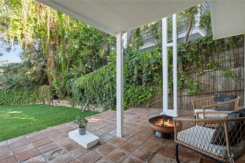 608 Saint James Place Newport Beach, CA 92663