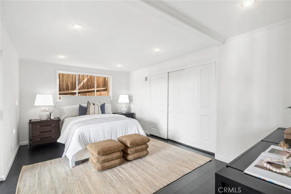 608 Saint James Place Newport Beach, CA 92663