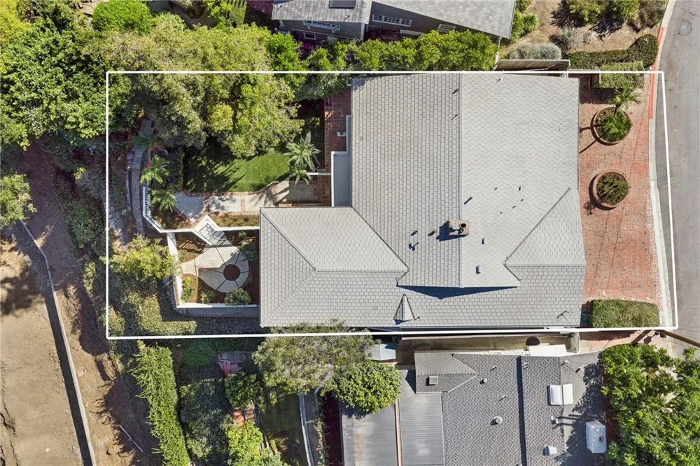 608 Saint James Place Newport Beach, CA 92663
