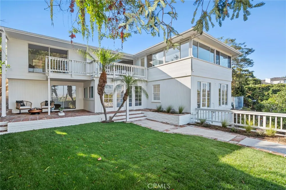 608 Saint James Place Newport Beach, CA 92663