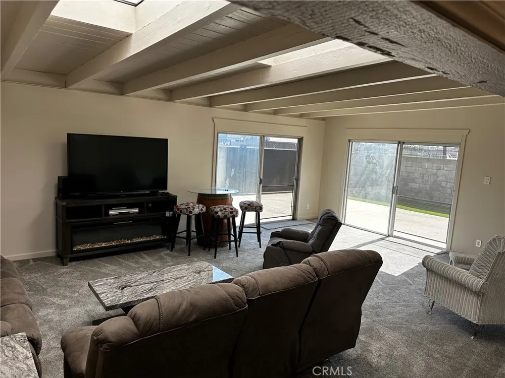 8232 Indianapolis Huntington Beach, CA 92646