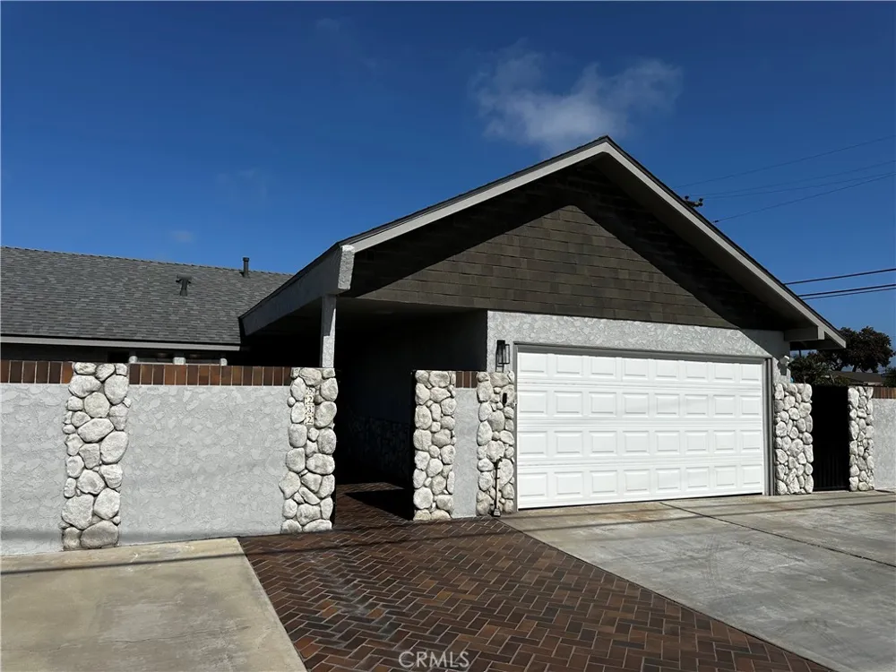 8232 Indianapolis Huntington Beach, CA 92646