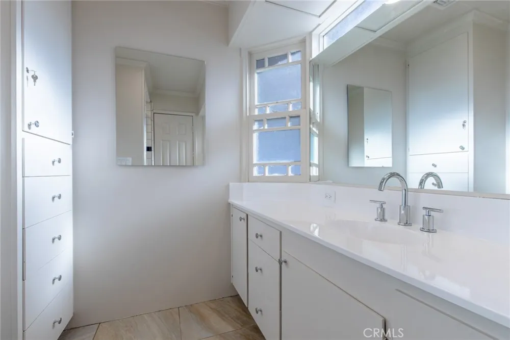 8232 Indianapolis Huntington Beach, CA 92646