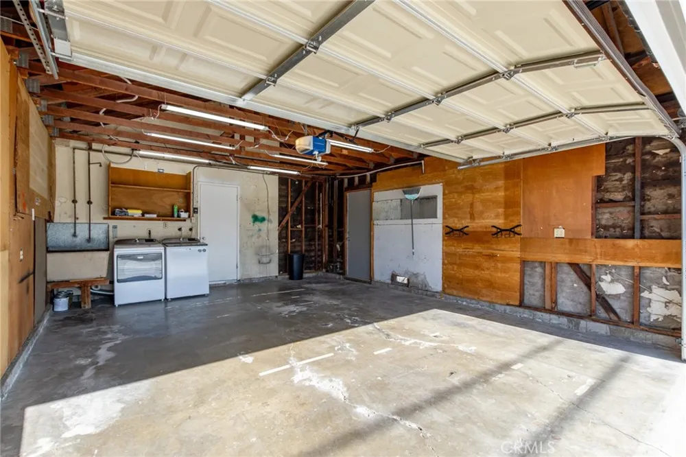 8232 Indianapolis Huntington Beach, CA 92646