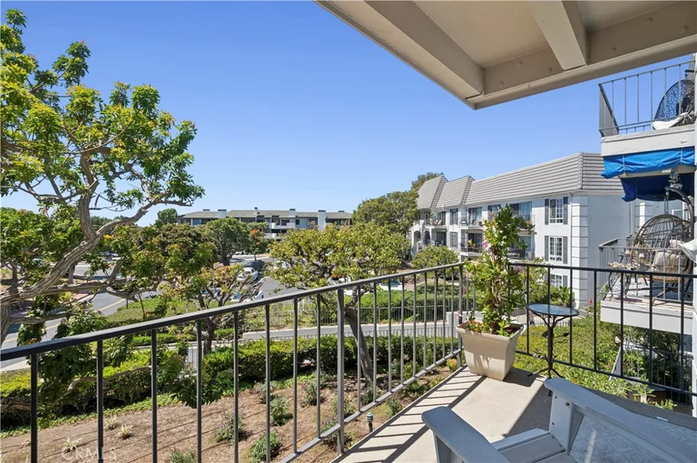 300 Cagney #206 Newport Beach, CA 92663