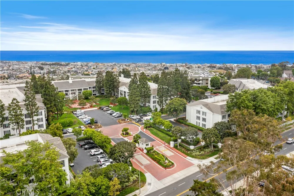 300 Cagney #206 Newport Beach, CA 92663