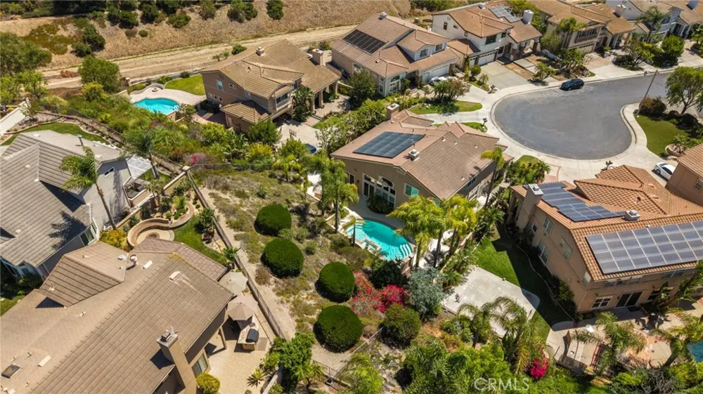 7593 E Endemont Court Anaheim, CA 92808