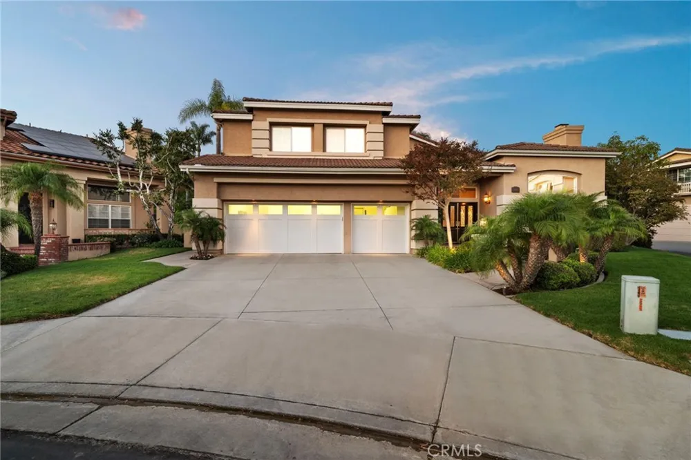 7593 E Endemont Court Anaheim, CA 92808