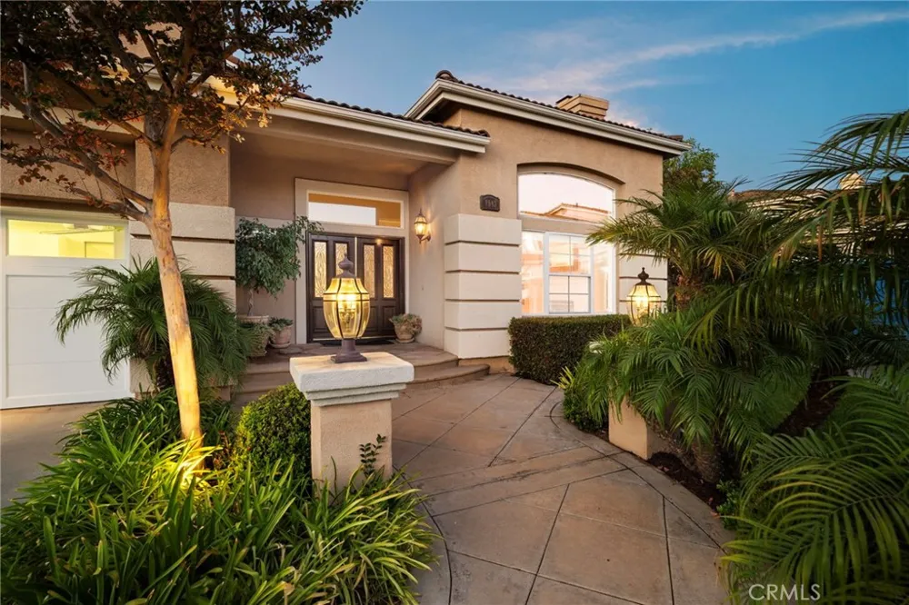 7593 E Endemont Court Anaheim, CA 92808