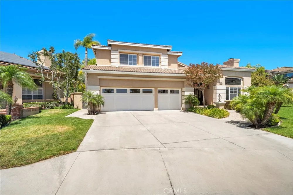 7593 E Endemont Court Anaheim, CA 92808