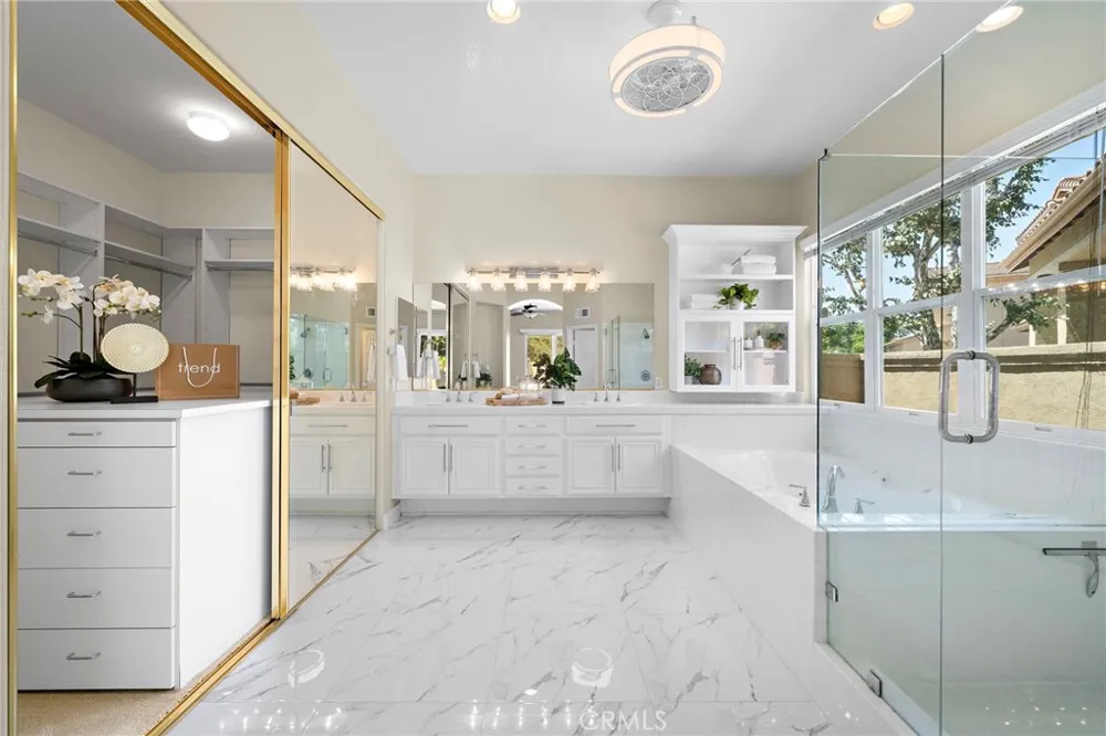 7593 E Endemont Court Anaheim, CA 92808