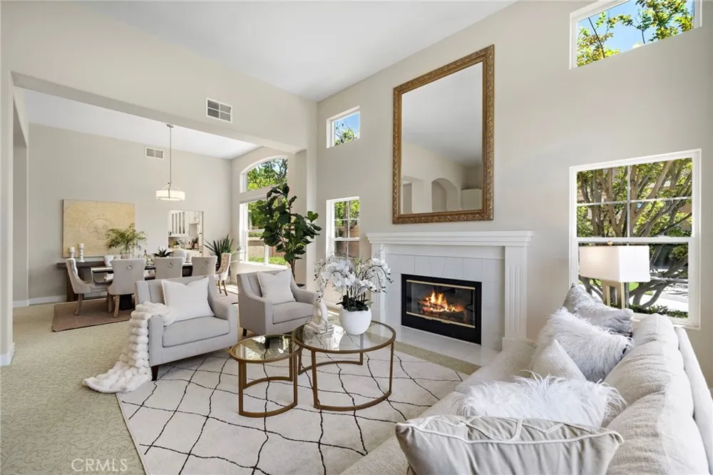7593 E Endemont Court Anaheim, CA 92808