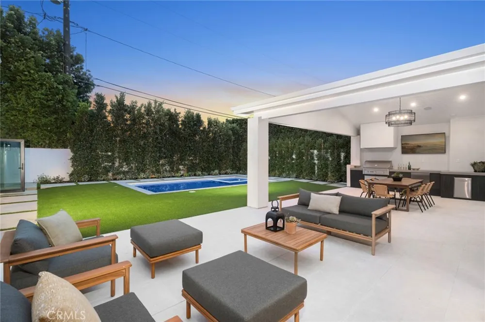 2501 Via Marina Newport Beach, CA 92660