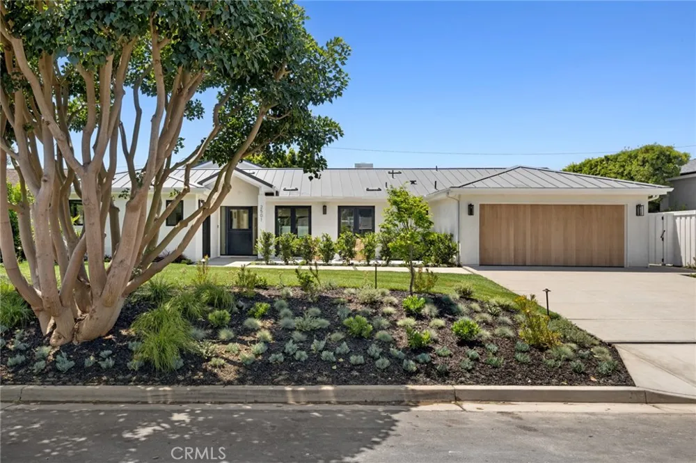 2501 Via Marina Newport Beach, CA 92660