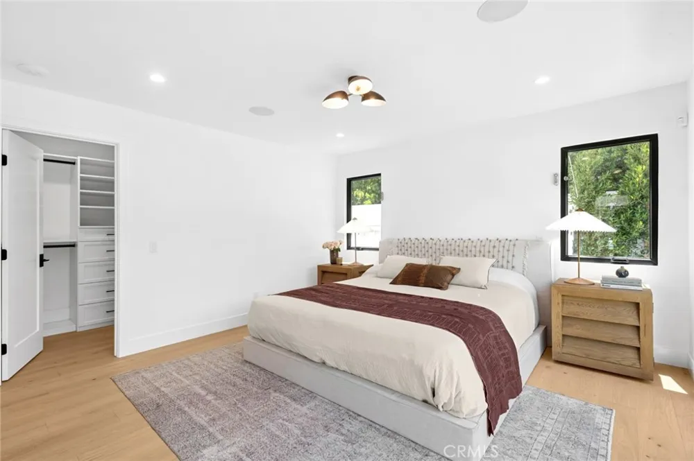 2501 Via Marina Newport Beach, CA 92660