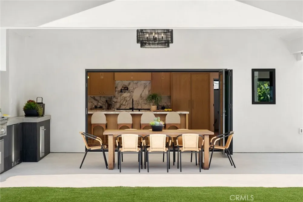2501 Via Marina Newport Beach, CA 92660