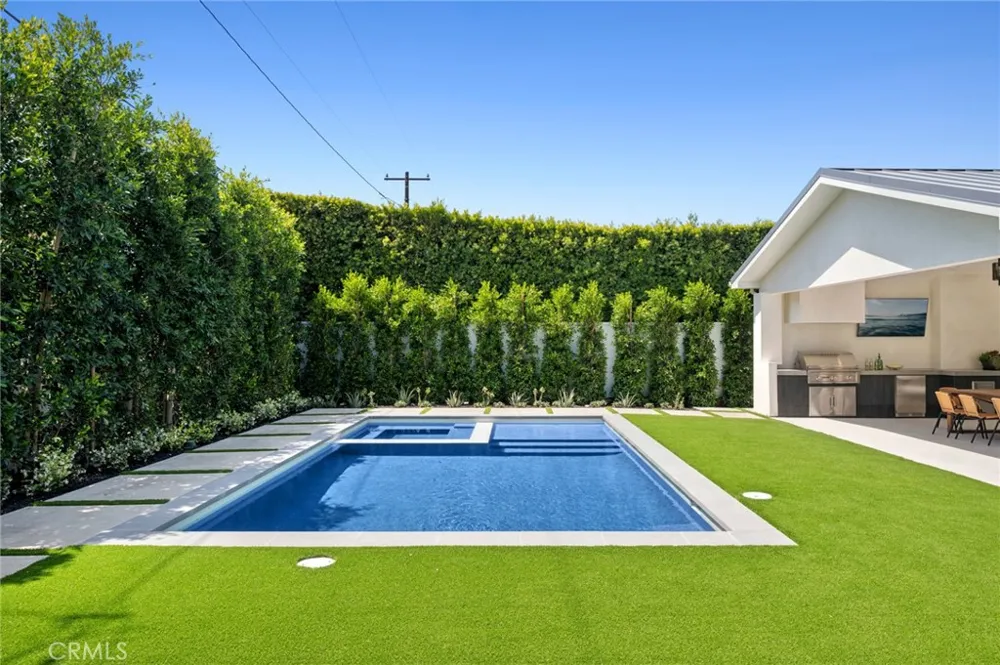 2501 Via Marina Newport Beach, CA 92660