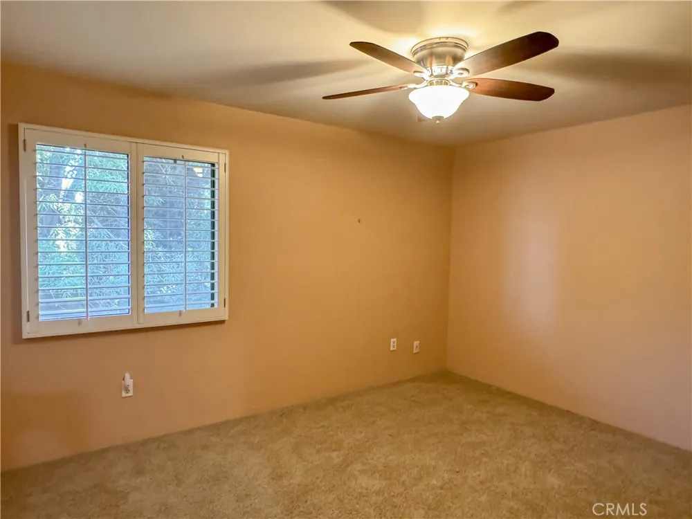 2200 El Portal Drive #9 Bakersfield, CA 93309