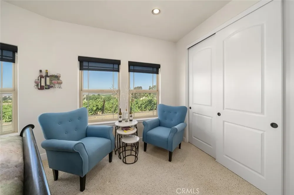 6172 Hawk Ridge Place San Miguel, CA 93451