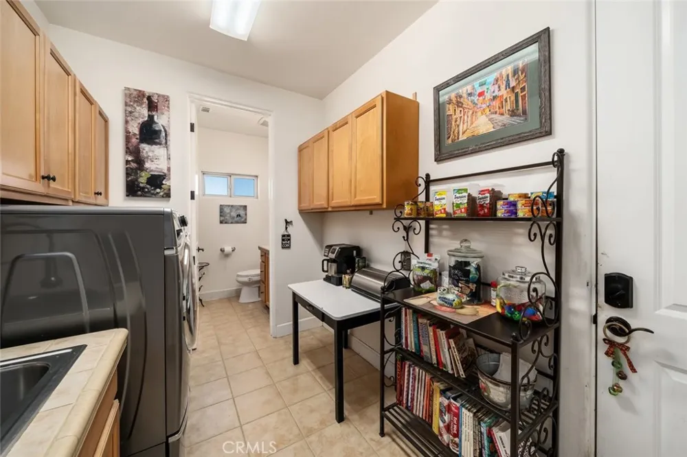 6172 Hawk Ridge Place San Miguel, CA 93451