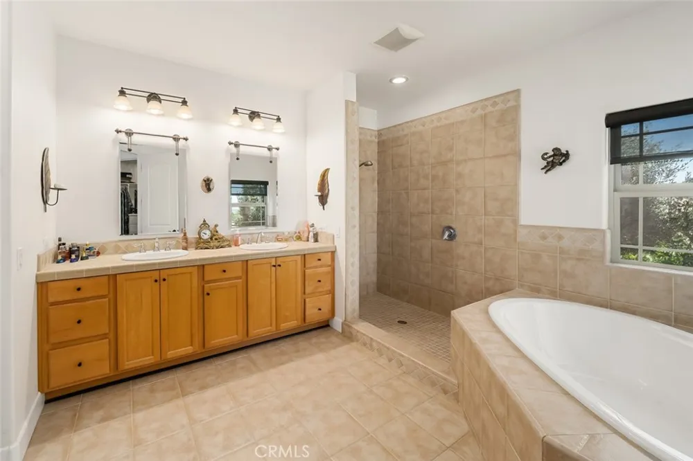 6172 Hawk Ridge Place San Miguel, CA 93451