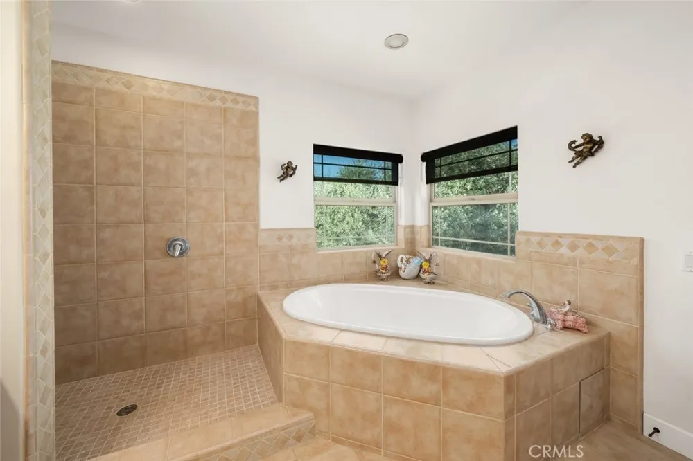 6172 Hawk Ridge Place San Miguel, CA 93451