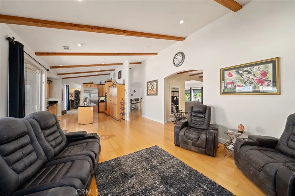 6172 Hawk Ridge Place San Miguel, CA 93451