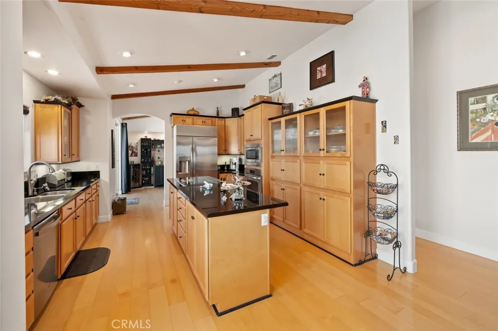 6172 Hawk Ridge Place San Miguel, CA 93451