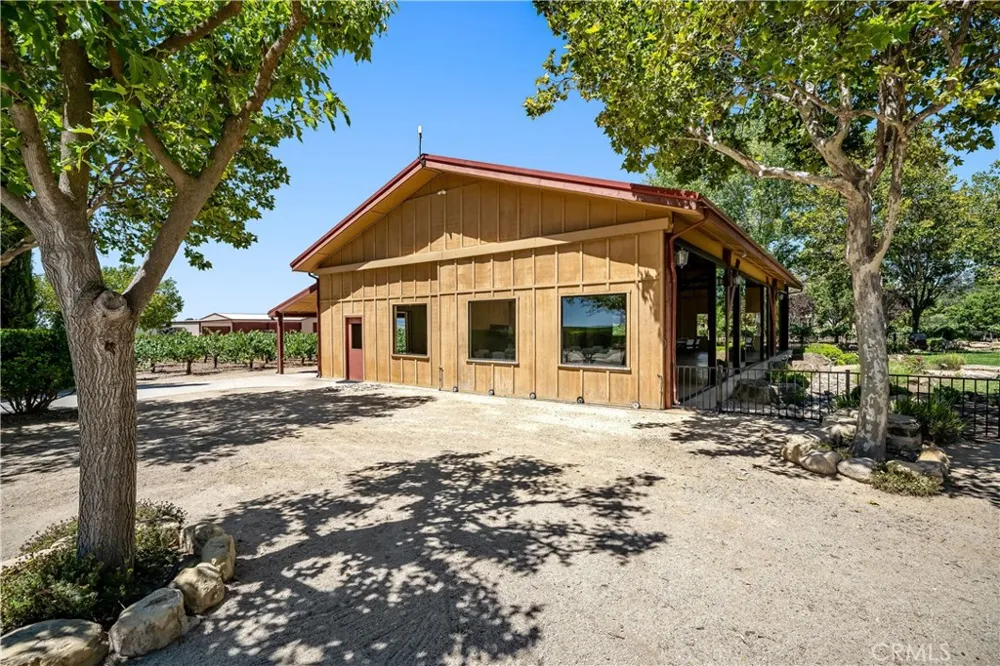 2995 Pleasant San Miguel, CA 93451