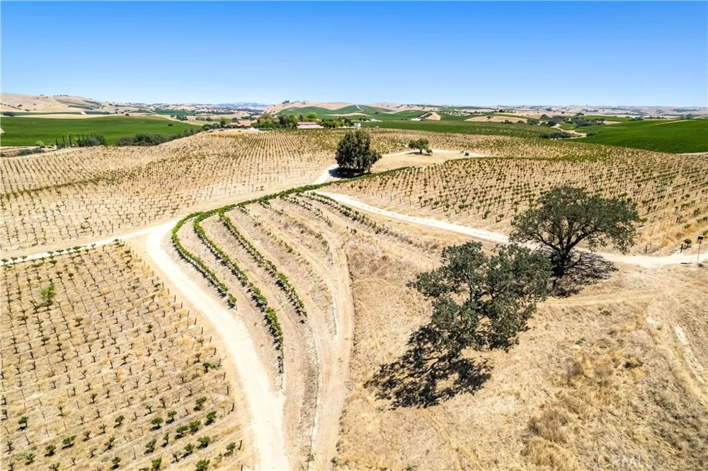 2995 Pleasant San Miguel, CA 93451