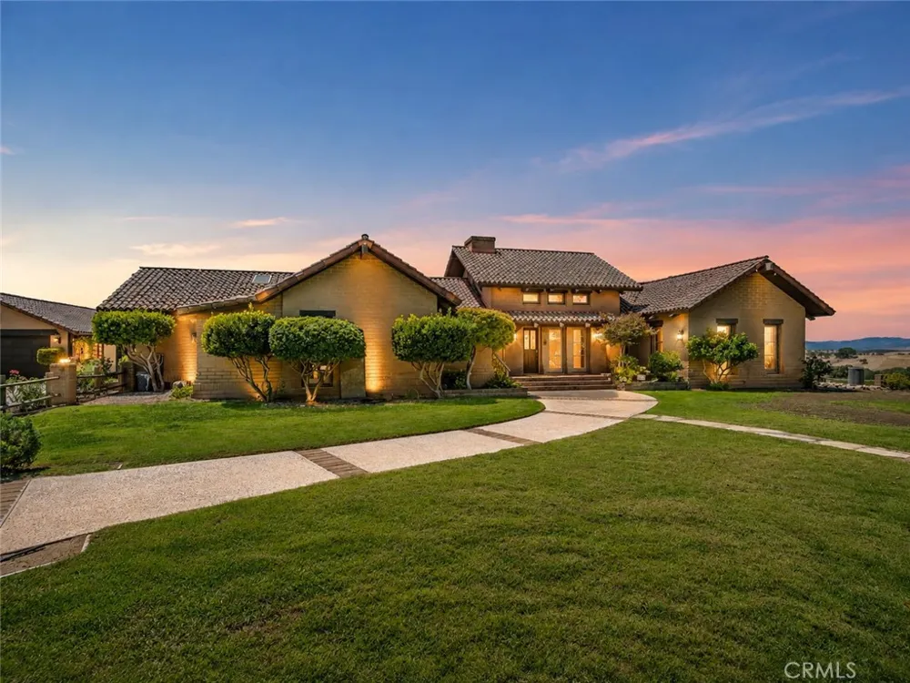 2995 Pleasant San Miguel, CA 93451