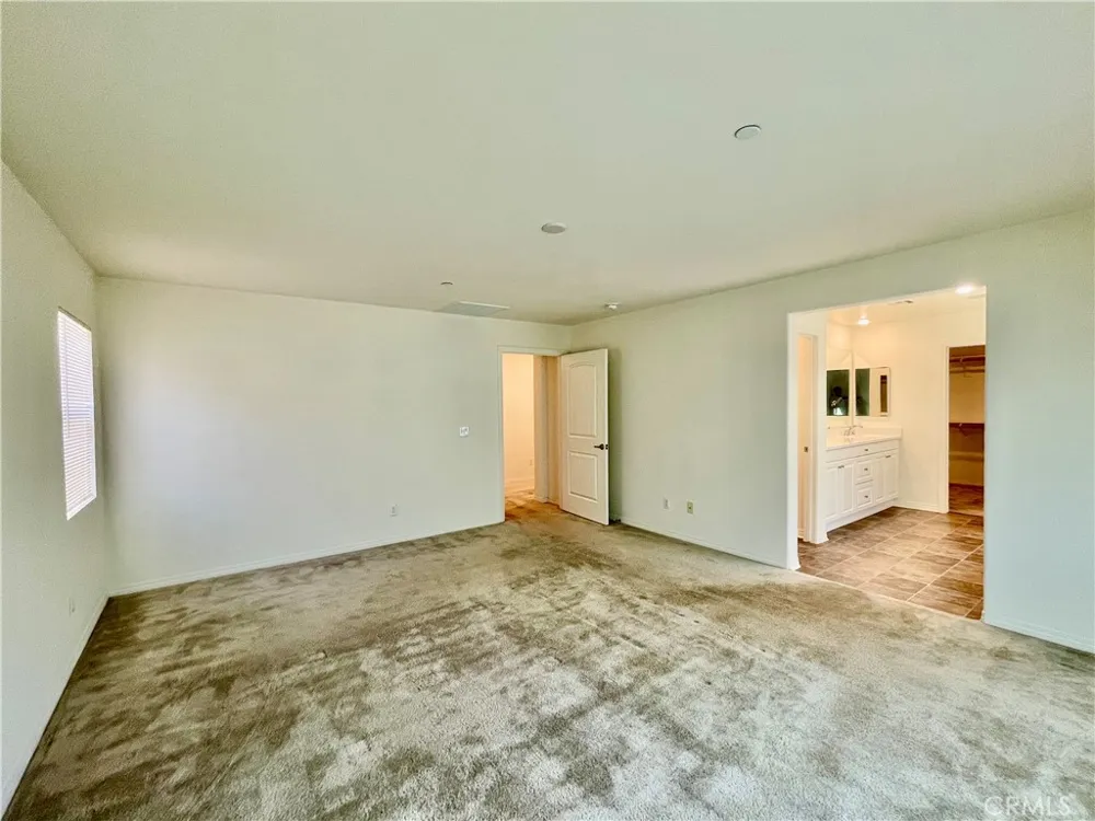 19374 Fortunello Riverside, CA 92508