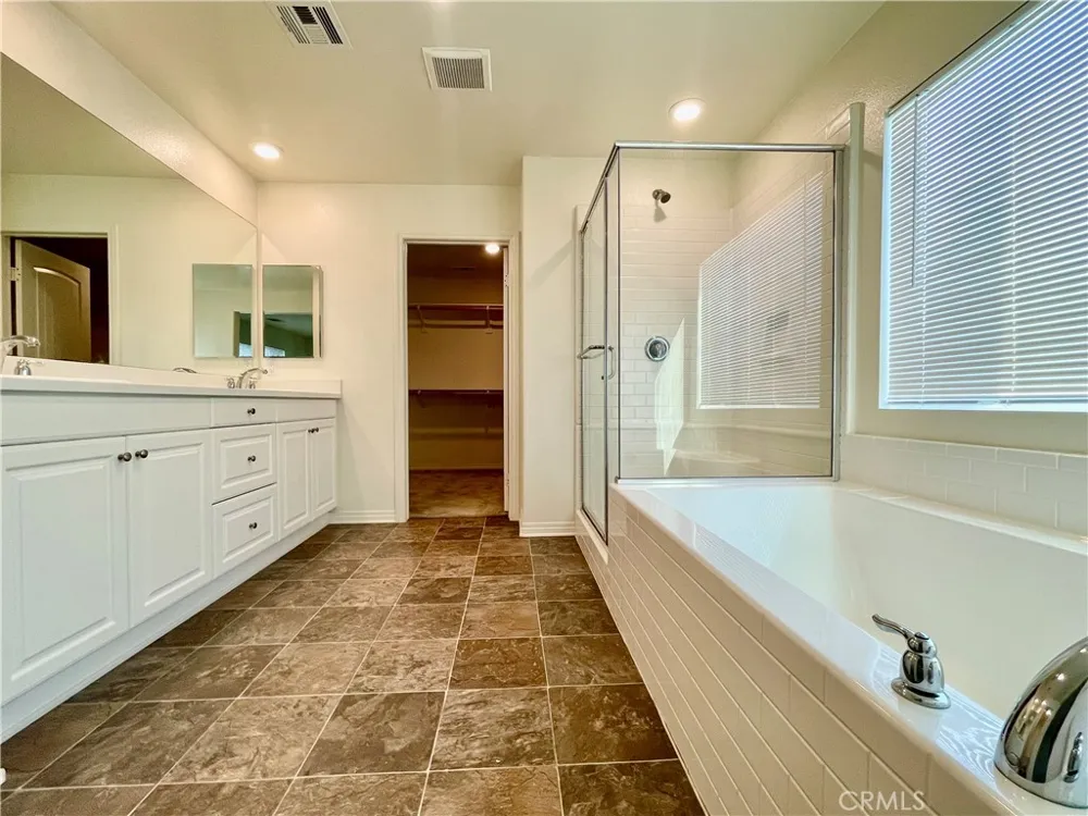 19374 Fortunello Riverside, CA 92508