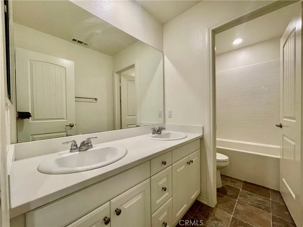 19374 Fortunello Riverside, CA 92508