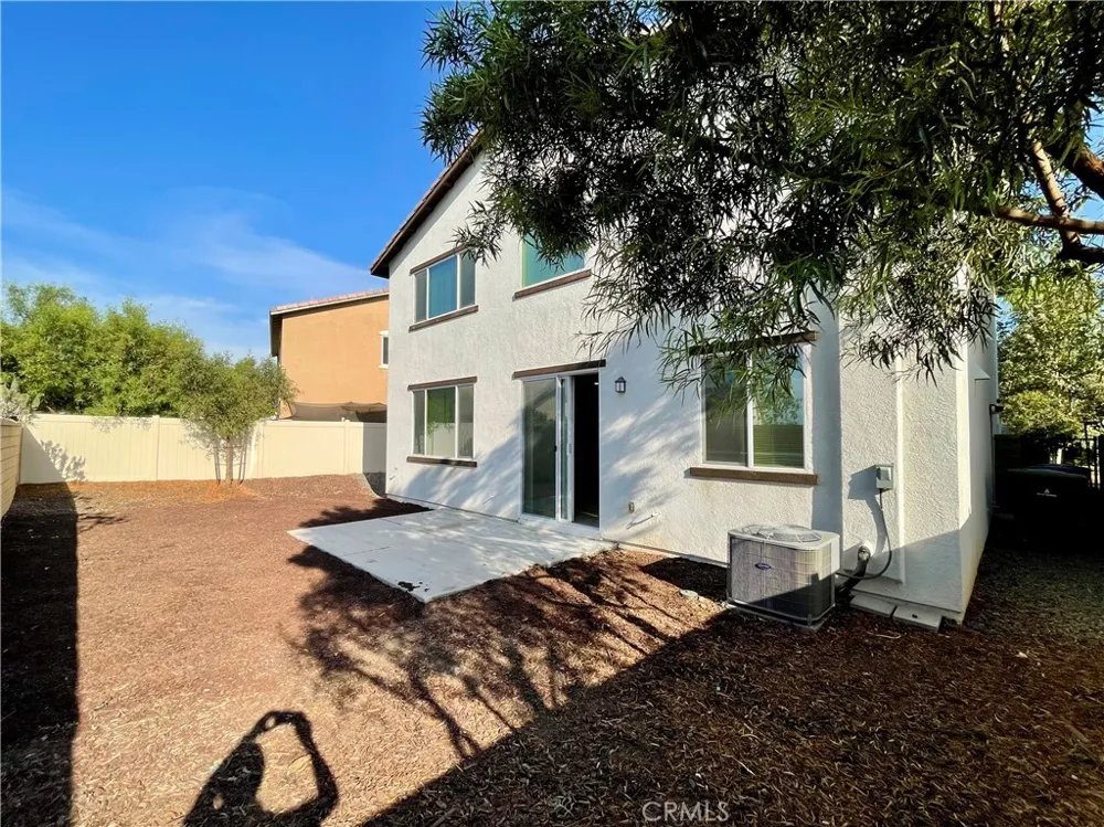 19374 Fortunello Riverside, CA 92508