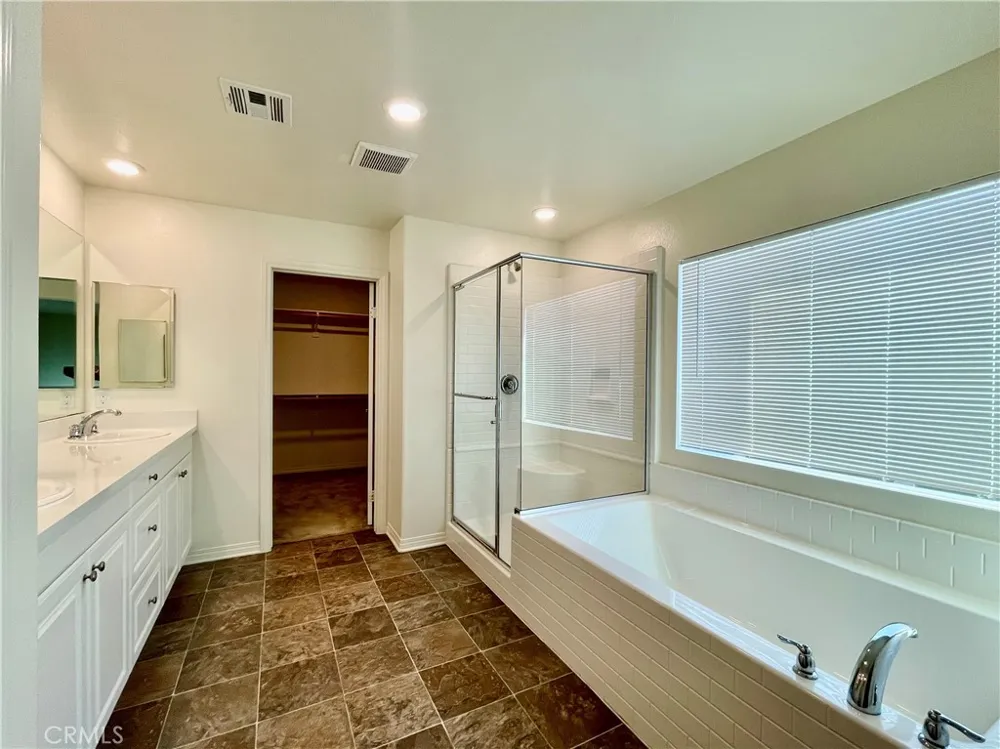 19374 Fortunello Riverside, CA 92508