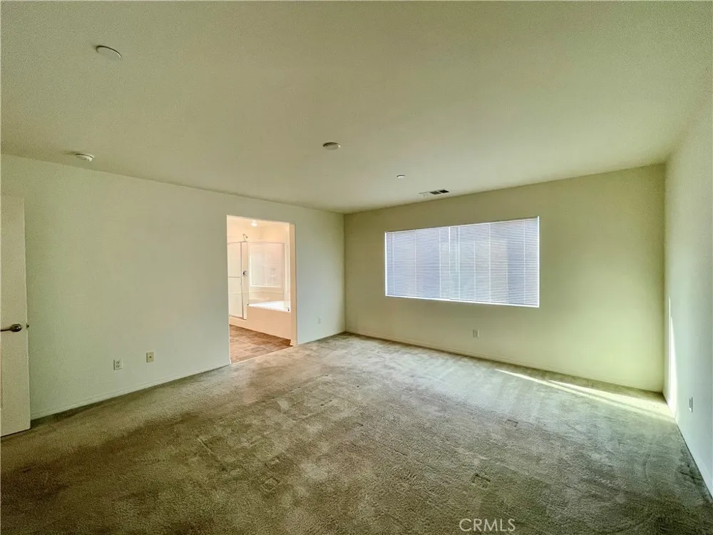 19374 Fortunello Riverside, CA 92508