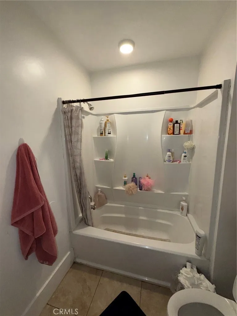 428 L STREET Bakersfield, CA 93304