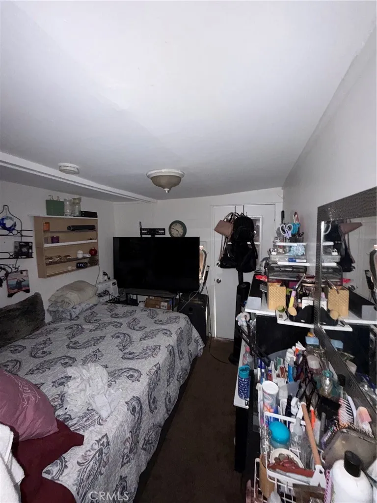 428 L STREET Bakersfield, CA 93304