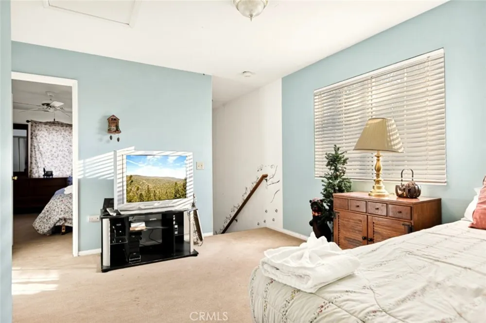 42557 La Cerena Big Bear Lake, CA 92315