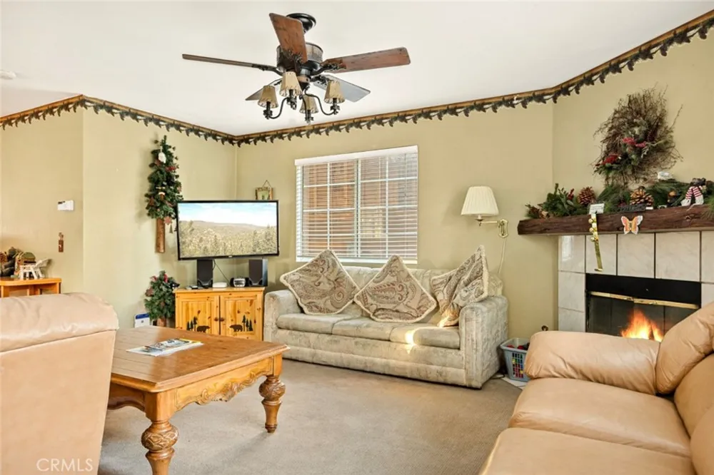 42557 La Cerena Big Bear Lake, CA 92315