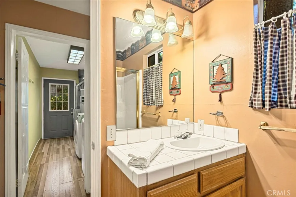 42557 La Cerena Big Bear Lake, CA 92315