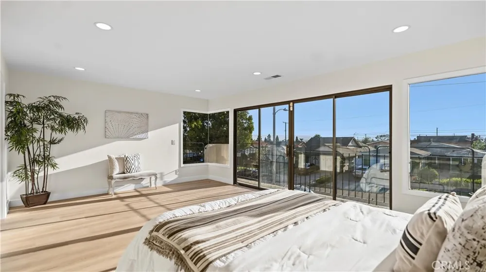 19102 Nestor Carson, CA 90746