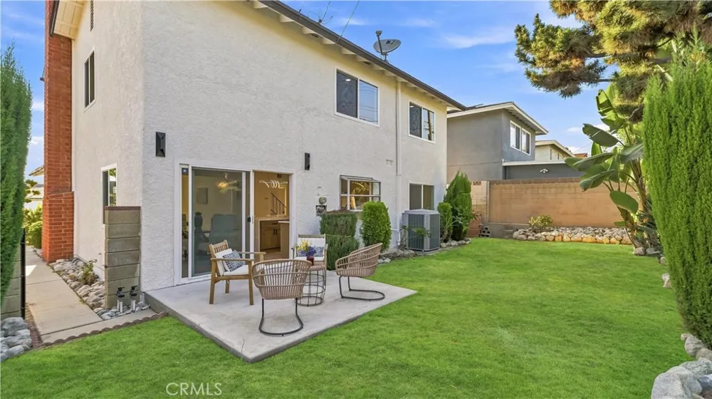 19102 Nestor Carson, CA 90746