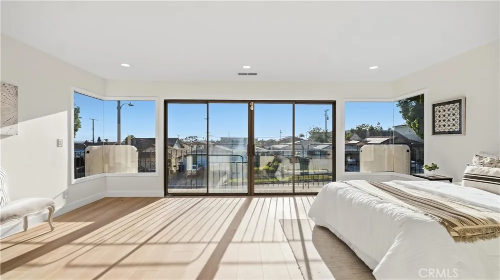 19102 Nestor Carson, CA 90746