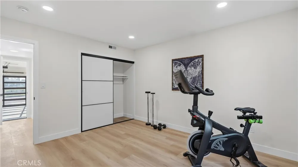 19102 Nestor Carson, CA 90746