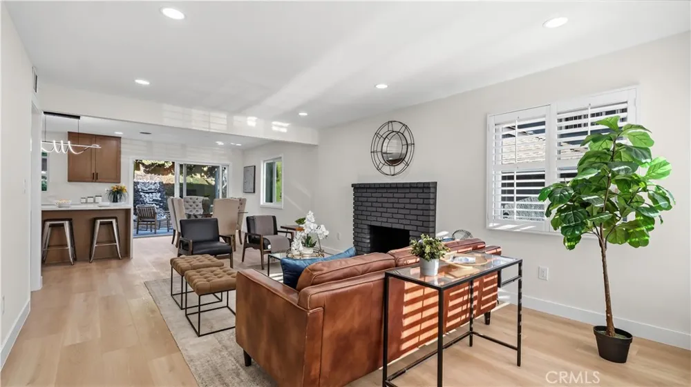 19102 Nestor Carson, CA 90746