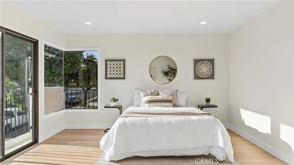 19102 Nestor Carson, CA 90746